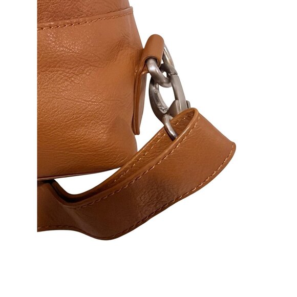 Genicci Leather Backpack Tablet Compartment Adjustable Convertible 100% Leather - Picture 9 of 16